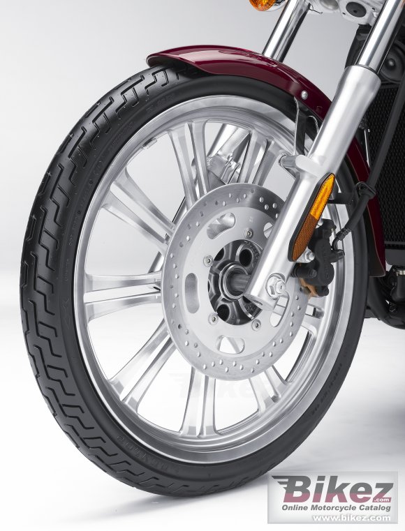 2011 Kawasaki Vulcan 900 Custom photo